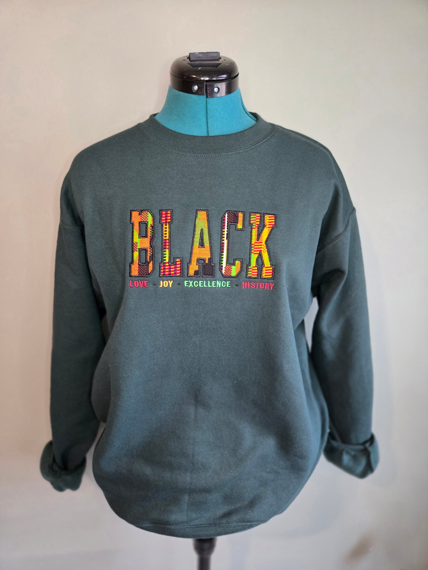 Black Applique Embroidered Sweatshirt